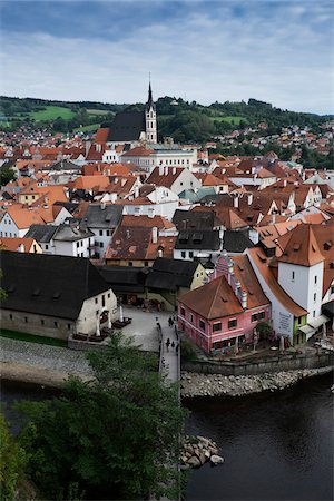 peace tower - Scenic overview of Cesky Krumlov with St Vitus Church in background, Czech Replublic. Stock Photo - Premium Royalty-Free, Code: 600-08232167