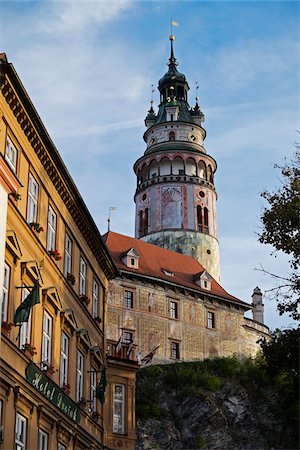 Close-up of tower of the Cesky Krumlov Castle, Cesky Krumlov, Czech Replublic. Foto de stock - Sin royalties Premium, Código: 600-08232175