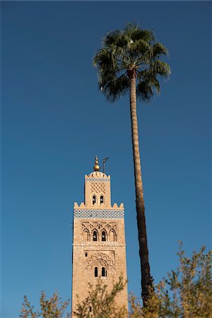 simsearch:600-07653873,k - Koutoubia Mosque and Palm Tree, Medina, Marrakesh, Morocco Stock Photo - Premium Royalty-Free, Code: 600-08312131