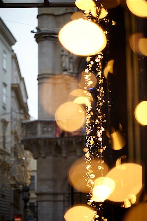 exterior decoration of light in building - Close-up of Fairy Lights, Vienna, Austria Stock Photo - Premium Royalty-Free, Code: 600-08353503