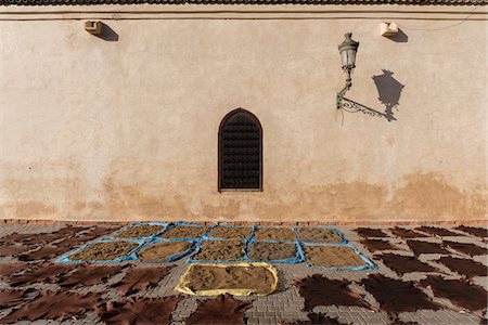 Items drying in the Sun, Marrakesh, Morocco Stock Photo - Premium Royalty-Free, Code: 600-08353545