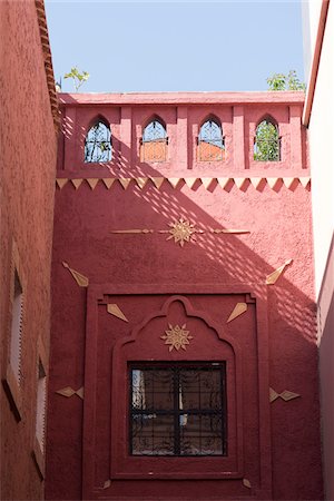 Building Exterior, Marrakesh, Morocco Stock Photo - Premium Royalty-Free, Code: 600-08353546