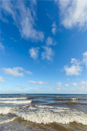 simsearch:6113-08947383,k - North Sea Waves with Sky, Klittmoller, North Jutland, Denmark Photographie de stock - Premium Libres de Droits, Code: 600-08578844