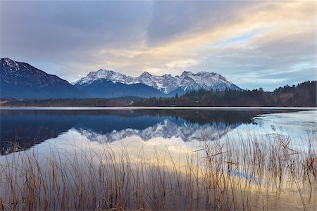 simsearch:600-00796012,k - Karwendel Mountains Reflected in Lake Barmsee, Krun, Upper Bavaria, Bavaria, Germany Stock Photo - Premium Royalty-Free, Code: 600-08639150