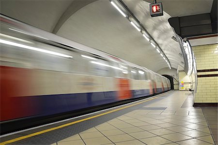 View of London Underground Platform at Edgware Road with Train Leaving, London, England, UK Stock Photo - Premium Royalty-Free, Code: 600-08639276