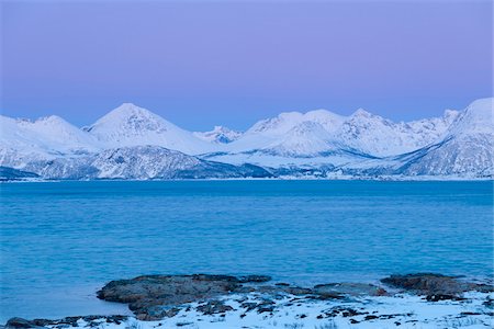 simsearch:600-03665464,k - Fjord Landscape in Winter, Sandneshamnveien, Sandvika, Troms, Norway Stock Photo - Premium Royalty-Free, Code: 600-08723046