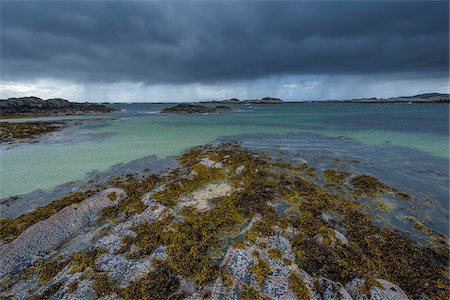 simsearch:851-02963933,k - Scottish coast in spring with rain clouds over the ocean at Mallaig in Scotland, United Kingdom Photographie de stock - Premium Libres de Droits, Code: 600-08973472