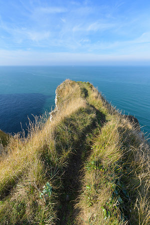 etretat - Path to the cliffs, Etretat, Seine-Maritime Department, Atlantic Ocean, Normandy, France Foto de stock - Royalty Free Premium, Número: 600-09245518