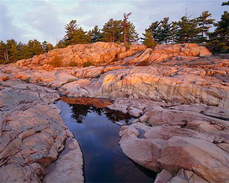 simsearch:600-00033753,k - Littoral de la baie Georgienne au coucher du soleil du Parc Provincial Killarney (Ontario), Canada Photographie de stock - Premium Libres de Droits, Code: 600-00014465