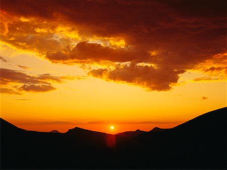 stone mountain provincial park - Parc Provincial de Sunrise Stone Mountain en Colombie-Britannique, Canada Photographie de stock - Premium Libres de Droits, Code: 600-00016308