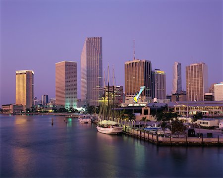 Bayside Marketplace Miami, Florida, USA Foto de stock - Royalty Free Premium, Número: 600-00018433