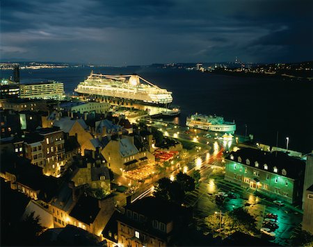 simsearch:600-00019336,k - Cruise Ship at Twilight St. Lawrence River, Quebec City Quebec, Canada Stock Photo - Premium Royalty-Free, Code: 600-00019010