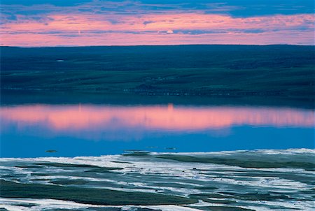 río hood - Hood River at Sunset Bathurst Inlet Nunavut, Canada Foto de stock - Sin royalties Premium, Código: 600-00022578