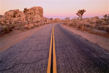 désert de mojave - Route du désert de Mojave en Californie, USA Photographie de stock - Premium Libres de Droits, Code: 600-00035729