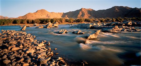 Orange River on South African And Richtersveld Border, Namibia Foto de stock - Sin royalties Premium, Código: 600-00036458