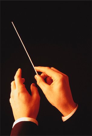 Conductor's Hands Holding Baton Photographie de stock - Premium Libres de Droits, Code: 600-00043602