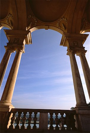 railing palace - Railing with Columns and Arch, Schoenbrunn Palace, Vienna, Austria Stock Photo - Premium Royalty-Free, Code: 600-00063234