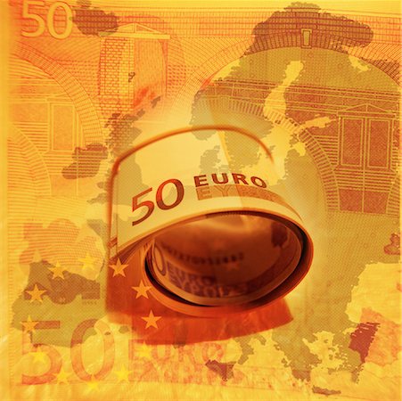 simsearch:600-00073362,k - Close-Up and Roll of European Currency Foto de stock - Sin royalties Premium, Código: 600-00076267