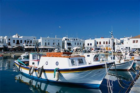 simsearch:600-00076578,k - Fishing Boats in Harbor, Mykonos, Greece Foto de stock - Sin royalties Premium, Código: 600-00076577