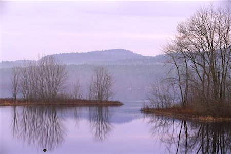 simsearch:600-00076796,k - Islands in Ottawa River in Autumn, Ontario, Canada Foto de stock - Sin royalties Premium, Código: 600-00076793