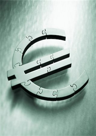 symbol - Euro Symbol as Jigsaw Puzzle Foto de stock - Sin royalties Premium, Código: 600-00077465