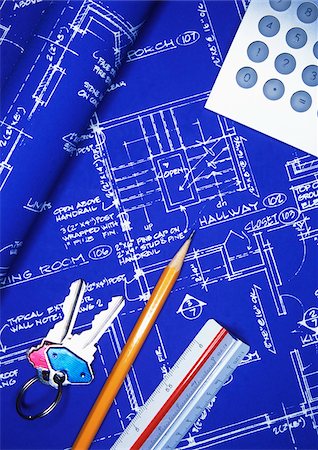 Keys, Pencil, Calculator and Ruler on Blueprints Foto de stock - Sin royalties Premium, Código: 600-00079339