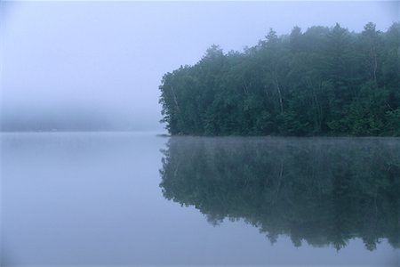 Lake and Trees with Fog, Otter Lake, Haliburton, Ontario, Canada Stock Photo - Premium Royalty-Free, Code: 600-00070638
