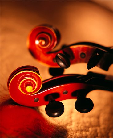 simsearch:600-00061060,k - Violin Stock Photo - Premium Royalty-Free, Code: 600-00155596