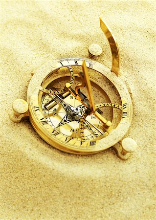 Antique Compass Stock Photo - Premium Royalty-Free, Code: 600-00155860