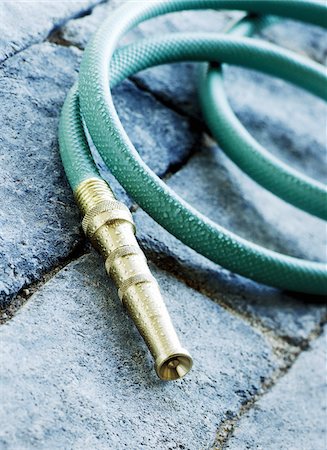 simsearch:600-07637016,k - Garden Hose Stock Photo - Premium Royalty-Free, Code: 600-00165676