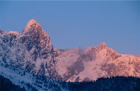 sun rise in snow austria - Mount Dachstein, Austria Stock Photo - Premium Royalty-Free, Code: 600-00174703