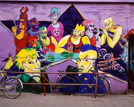 Graffiti Art, Amsterdam, Holland Stock Photo - Premium Royalty-Free, Code: 600-00175924