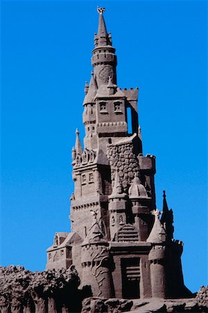 Sandcastle Stock Photo - Premium Royalty-Free, Code: 600-00176069