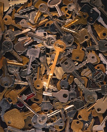 Pile of Keys Foto de stock - Royalty Free Premium, Número: 600-00176812