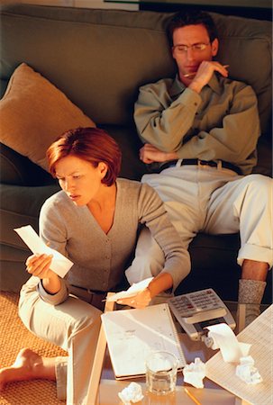 Couple doing Finances Foto de stock - Sin royalties Premium, Código: 600-00177122