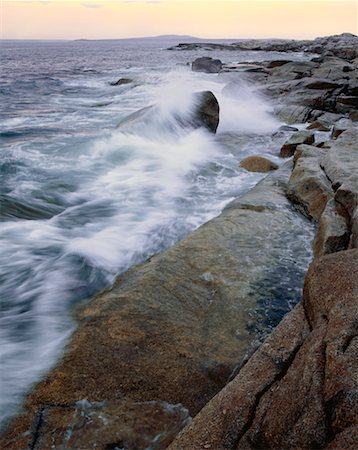 Atlantic Coast, Peggy's Cove, Nova Scotia, Canada Stock Photo - Premium Royalty-Free, Code: 600-00171096