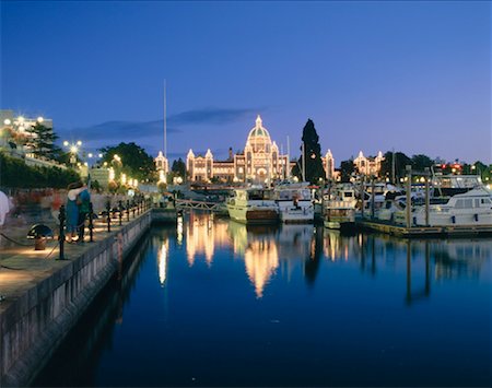 Victoria Harbour and Parliament Buildings, Victoria, British Columbia, Canada Stock Photo - Premium Royalty-Free, Code: 600-00171985