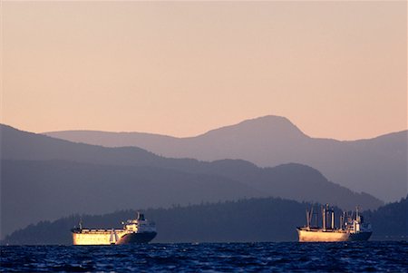 Ships, Vancouver, British Columbia, Canada Stock Photo - Premium Royalty-Free, Code: 600-00173170