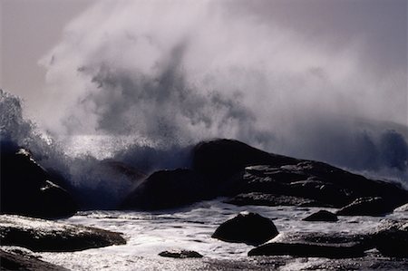 Waves on Shore, Atlantic Ocean, Hondeklipbaai, Cape Province, South Africa Foto de stock - Royalty Free Premium, Número: 600-00173325