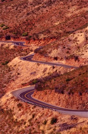 simsearch:600-00170954,k - Winding Road, Californie, Etats-Unis Photographie de stock - Premium Libres de Droits, Code: 600-00173600