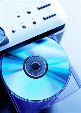 simsearch:600-00551126,k - Compact Disc Player Stock Photo - Premium Royalty-Free, Code: 600-00357663