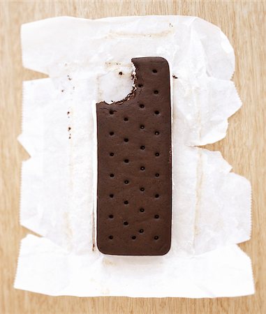 Ice Cream Sandwich Fotografie stock - Premium Royalty-Free, Codice: 600-00551143