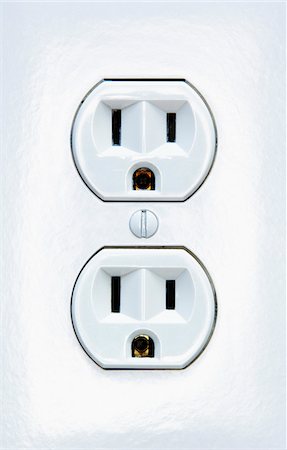 Close-Up of Wall Socket Foto de stock - Sin royalties Premium, Código: 600-00551150