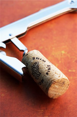 Cork and Corkscrew Foto de stock - Sin royalties Premium, Código: 600-00635624