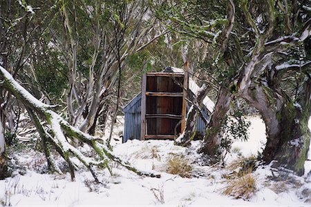 simsearch:600-00782485,k - Hut and Snow Gum Trees in Winter, Mount Hotham, Victoria, Australia Stock Photo - Premium Royalty-Free, Code: 600-00795939