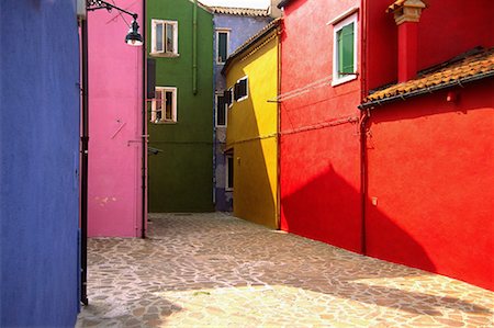 Colorful Houses, Island of Burano, Venetian Lagoon, Italy Stock Photo - Premium Royalty-Free, Code: 600-00795952