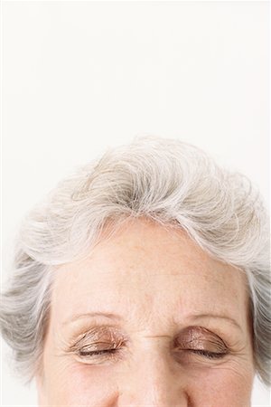 simsearch:600-00917420,k - Portrait of Senior Woman Foto de stock - Sin royalties Premium, Código: 600-00846390