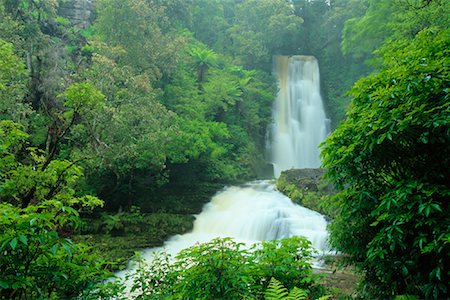 McLeans Falls, The Catlins, South Island, New Zealand Stock Photo - Premium Royalty-Free, Code: 600-00848203