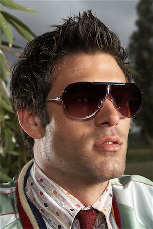 simsearch:700-02670325,k - Man in Sunglasses Stock Photo - Premium Royalty-Free, Code: 600-00848741