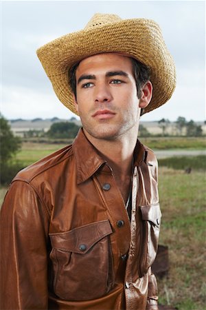 fashions cowboys for male - Portrait of Man Outdoors Stock Photo - Premium Royalty-Free, Code: 600-00848776